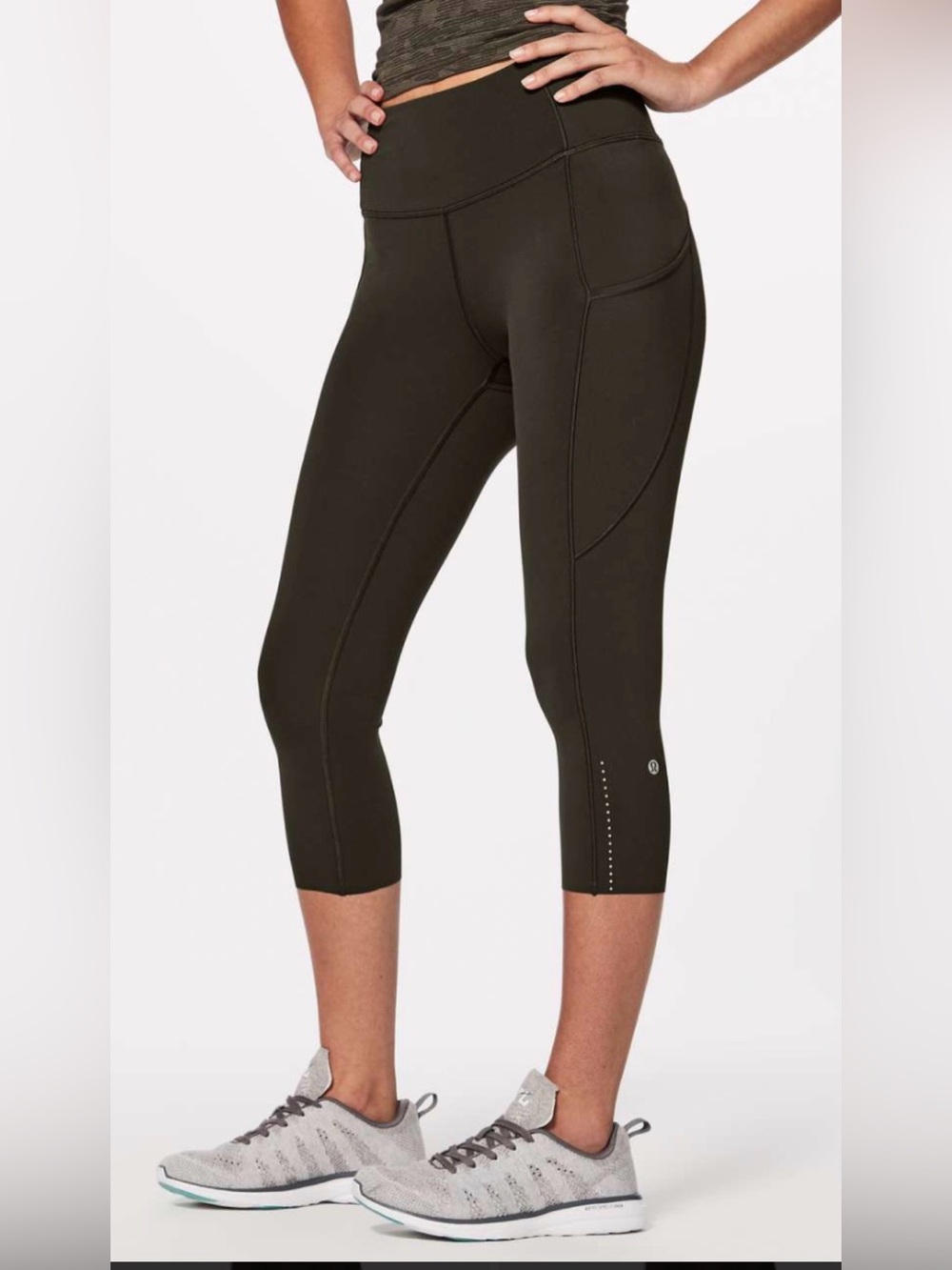Lululemon Fast & Free Crop II Nulux 19” Dark Olive Size 6